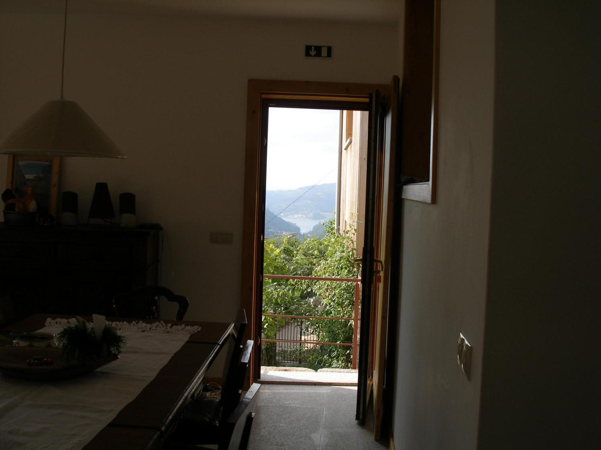 Pensjonat Casa Do Moleiro Cinfães Zewnętrze zdjęcie